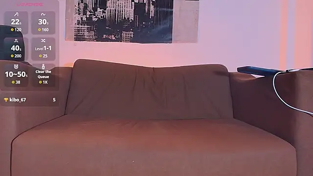 Regan 01 online show from June 20, 6:33 pm