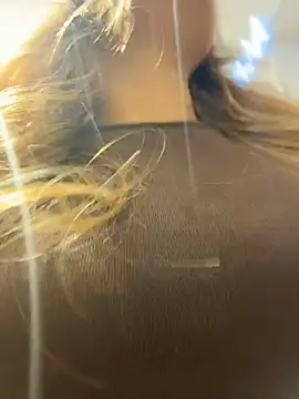 Snapshot of AmyRusso chatting on June 6, 10:36 pm AmyRusso online show from June 6, 10:36 pm