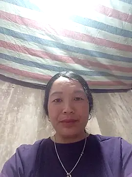 Snapshot of vanlucky2 chatting on April 25, 1:41 pm vanlucky2 online show from April 25, 1:41 pm