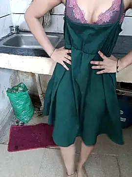 Baby-Doll  online show from May 9, 3:56 am