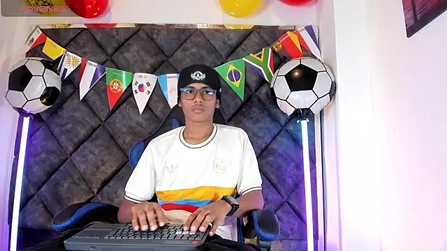 LiamKron online show from June 25, 12:42 pm