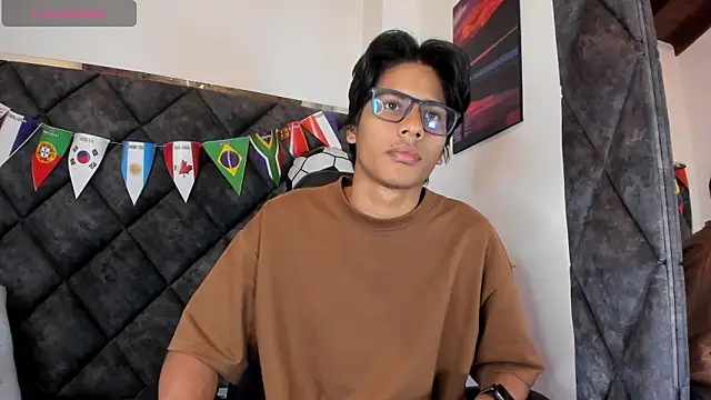 LiamKron online show from July 1, 11:01 am