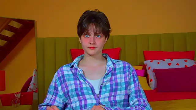 RitaRoses online show from June 7, 6:33 pm