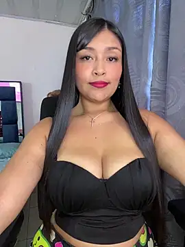 Snapshot of Simplemente_Aurora chatting on May 9, 5:07 pm Simplemente Aurora online show from May 9, 5:07 pm