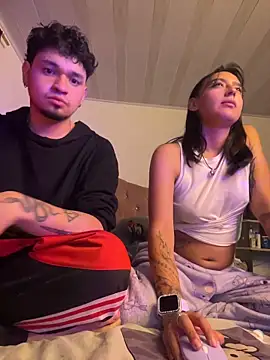hotlatinocouple   online show from April 9, 3:06 am