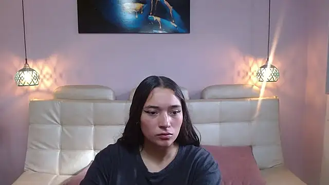 Marianne Cam online show from May 20, 1:06 pm