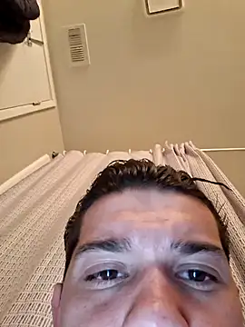 alexis21223 online show from April 17, 8:39 am