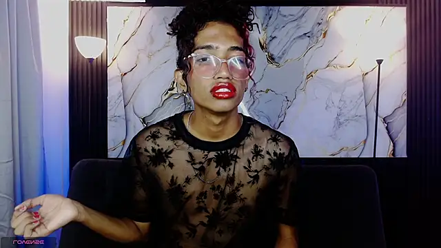 triiangel latinboy online show from May 7, 12:38 am