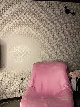 Snapshot of AlanaMartinez_Pink chatting on May 23, 4:07 am AlanaMartinez Pink online show from May 23, 4:07 am