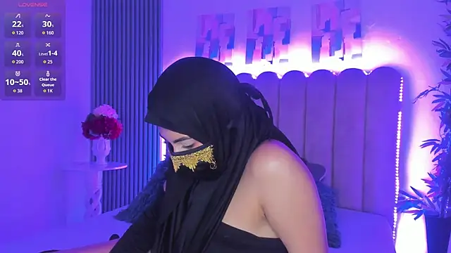 Layla amirah online show from May 8, 2:39 am