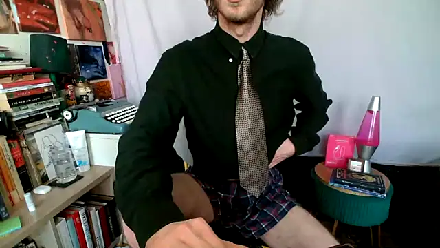 gnickname online show from May 15, 12:17 am