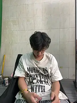 Snapshot of titi-999 chatting on June 26, 11:03 am titi-999 online show from June 26, 11:03 am