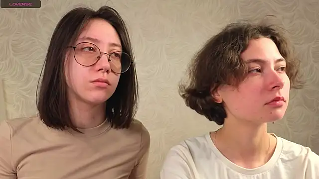AllisonKierce online show from May 17, 3:04 am