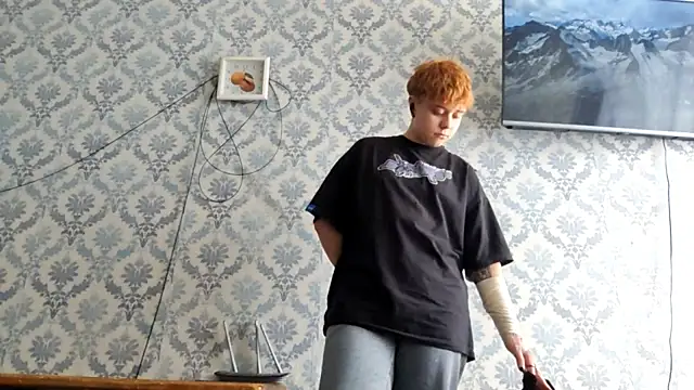 ColleenBailey online show from April 10, 8:19 am