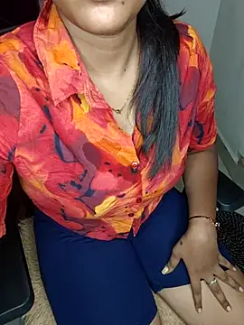Tamilmoon006 online show from June 18, 7:41 am