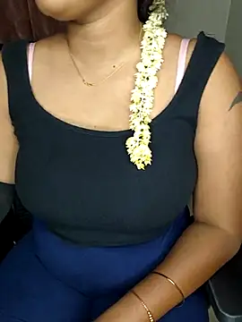 Tamilmoon006 online show from June 28, 5:19 pm
