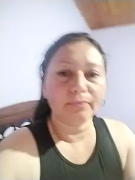 Snapshot of Dayis_2 chatting on April 12, 3:00 am Dayis 2 online show from April 12, 3:00 am