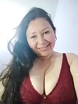 Snapshot of Dayis_2 chatting on April 30, 3:51 pm Dayis 2 online show from April 30, 3:51 pm