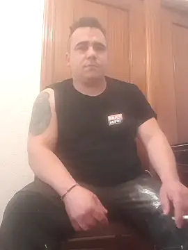 Ismael993A online show from May 11, 5:10 pm