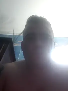Ismael993A online show from May 12, 8:39 pm