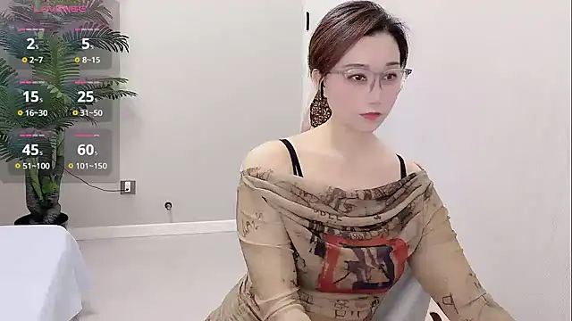 Yunxi- online show from June 7, 1:59 pm
