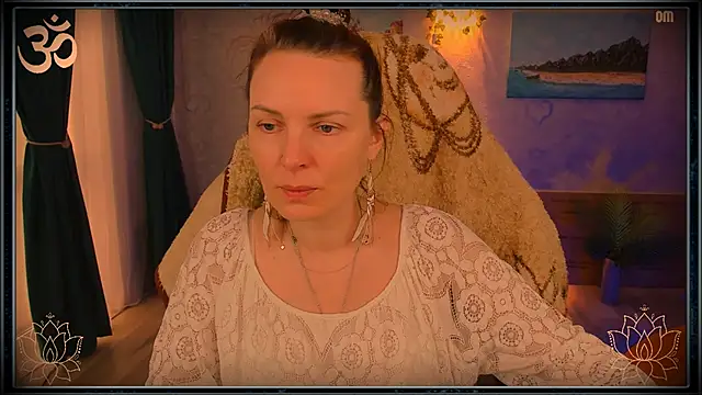 LanaRadiance online show from July 27, 1:29 pm