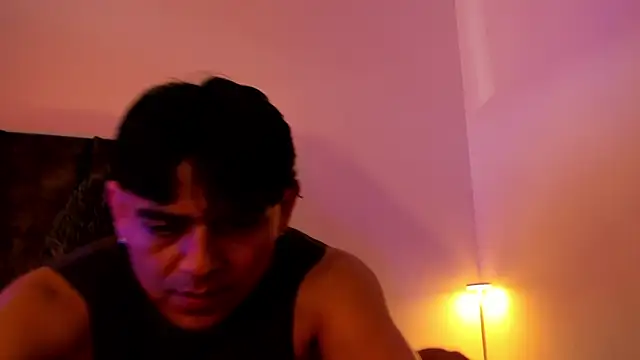 Snapshot of Bryan_Rossi chatting on April 28, 4:12 pm Bryan Rossi online show from April 28, 4:12 pm