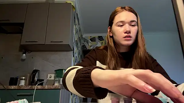 Snapshot of ValiriaX chatting on April 10, 1:27 pm ValiriaX online show from April 10, 1:27 pm