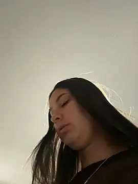 Lucyfer-fire online show from April 29, 11:14 am