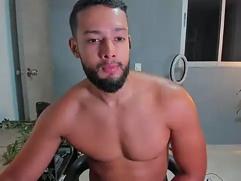 Juan Calix online show from April 12, 10:59 pm