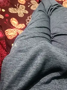 TamiliD1 online show from April 19, 8:55 pm