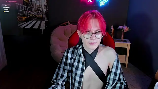 Liam Blair online show from May 6, 3:46 am