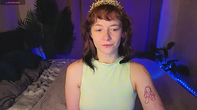 Ricki Bloom online show from May 14, 9:27 am