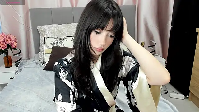 BrianaSteels online show from May 16, 6:21 am