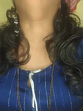 Snapshot of ur_love_kannada1 chatting on June 22, 2:58 pm ur love kannada1 online show from June 22, 2:58 pm