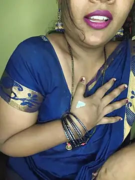 Snapshot of ur_love_kannada1 chatting on July 18, 11:36 am ur love kannada1 online show from July 18, 11:36 am