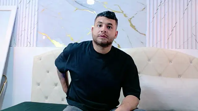 Snapshot of MyLord_20 chatting on April 10, 12:54 pm MyLord 20 online show from April 10, 12:54 pm