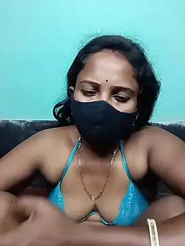 Sexy Stranger  online show from May 16, 7:34 pm