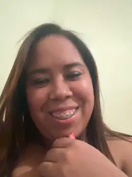 Tainesilva online show from May 15, 3:46 am