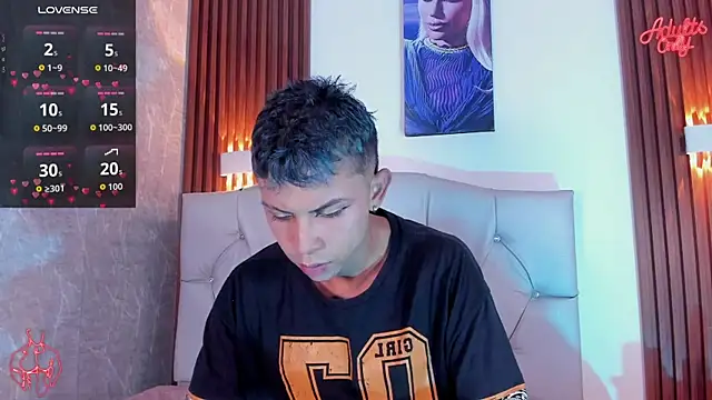 Snapshot of Apolo_Prince1 chatting on April 14, 8:48 pm Apolo Prince1 online show from April 14, 8:48 pm