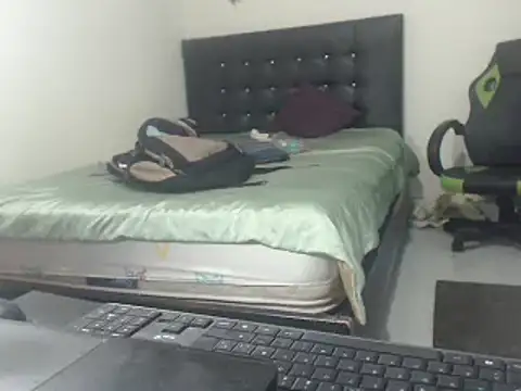 Snapshot of hotbrunettecasandra chatting on February 11, 10:26 am hotbrunettecasandra online show from February 11, 10:26 am