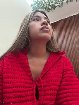 Kimmiebellarie online show from May 8, 1:16 pm