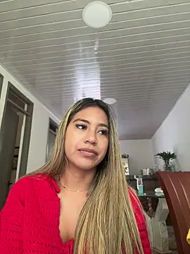 Kimmiebellarie online show from July 13, 3:48 pm