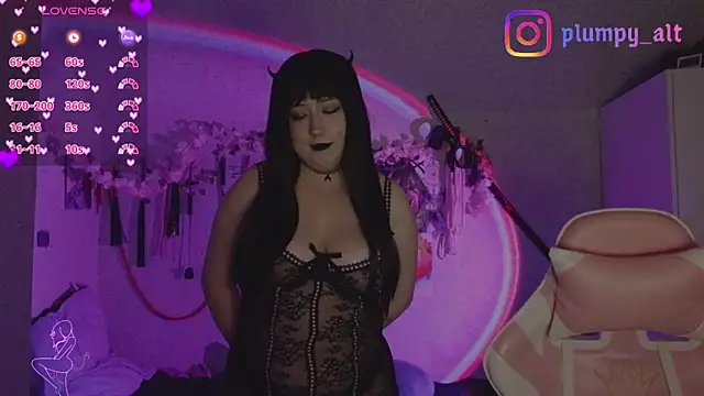 plumpy girl online show from May 9, 5:07 pm