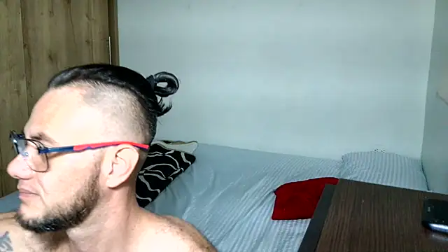 andrew 1520 online show from January 31, 7:11 pm