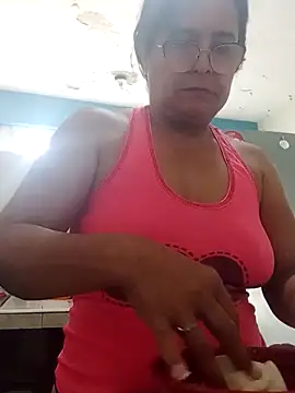 PienCanela online show from April 27, 1:09 pm