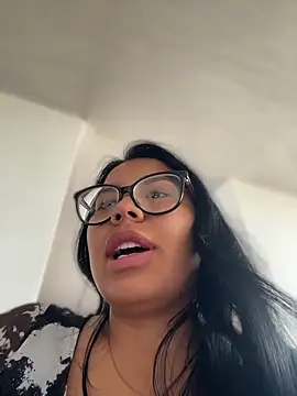 Iam-sophia27 online show from June 5, 3:29 pm