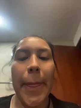 Iam-sophia27 online show from July 14, 11:32 pm