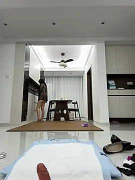 huangjialipao003 online show from July 19, 1:37 pm