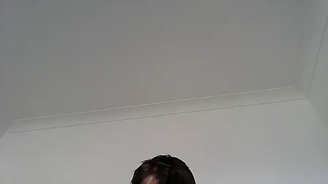 Snapshot of subpetCD chatting on April 11, 12:42 pm subpetCD online show from April 11, 12:42 pm